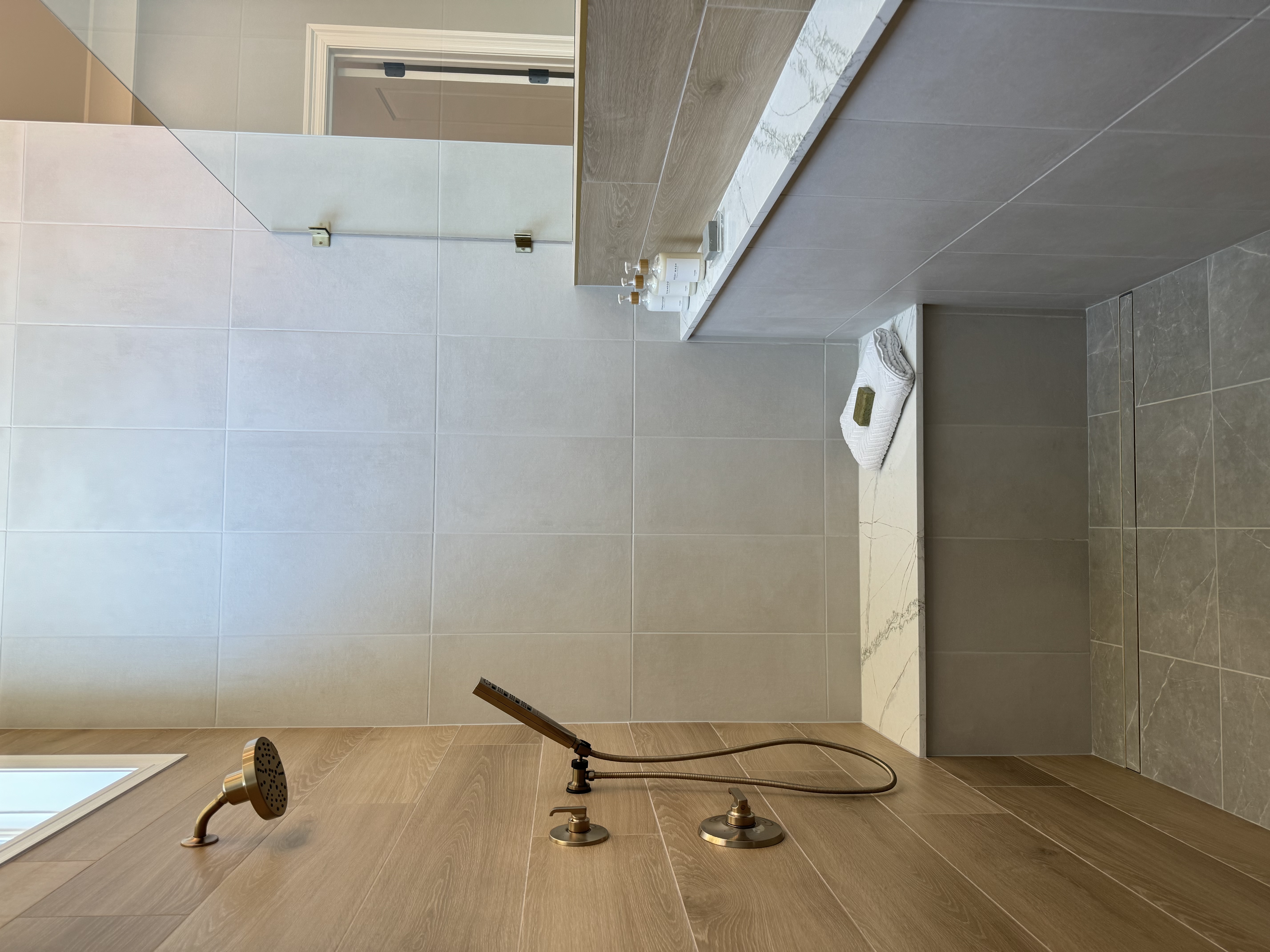 Gallery Image 18